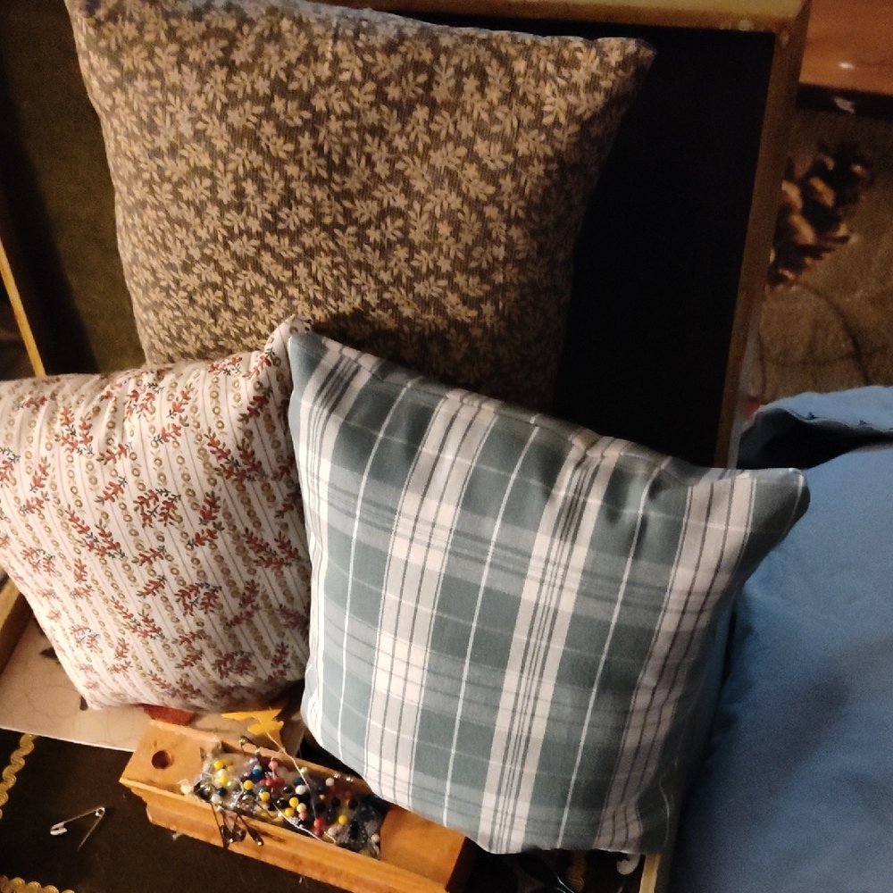 Set Of Three Purse Pillows 9" Square Colors Vary. Will Custom - Picture 2 of 5